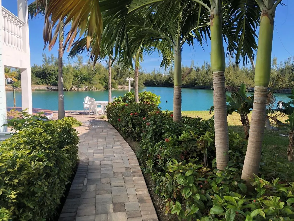 Вилла Dolphin Cove (Adults Only) Фрипорт-Сити 0*,