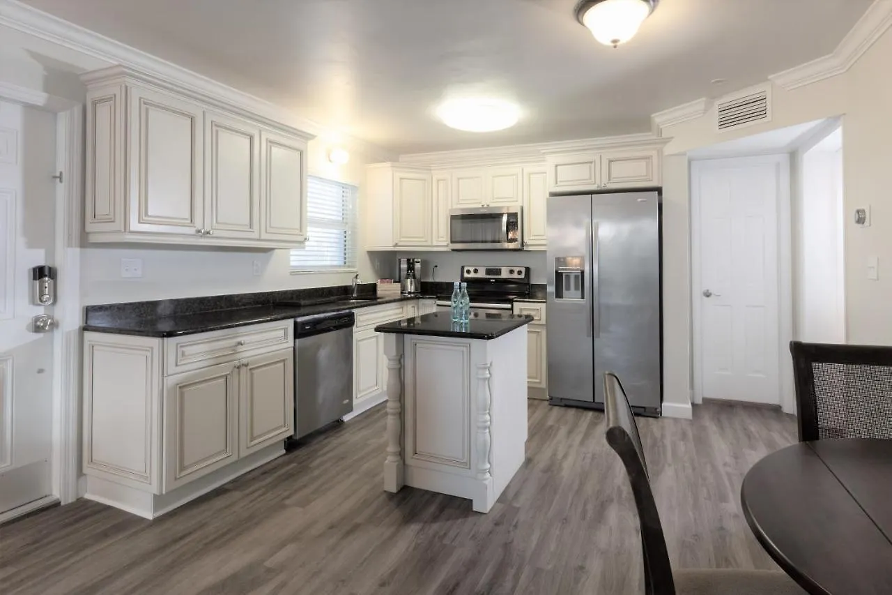 Dolphin Cove (Adults Only) Villa Freeport Bahamas