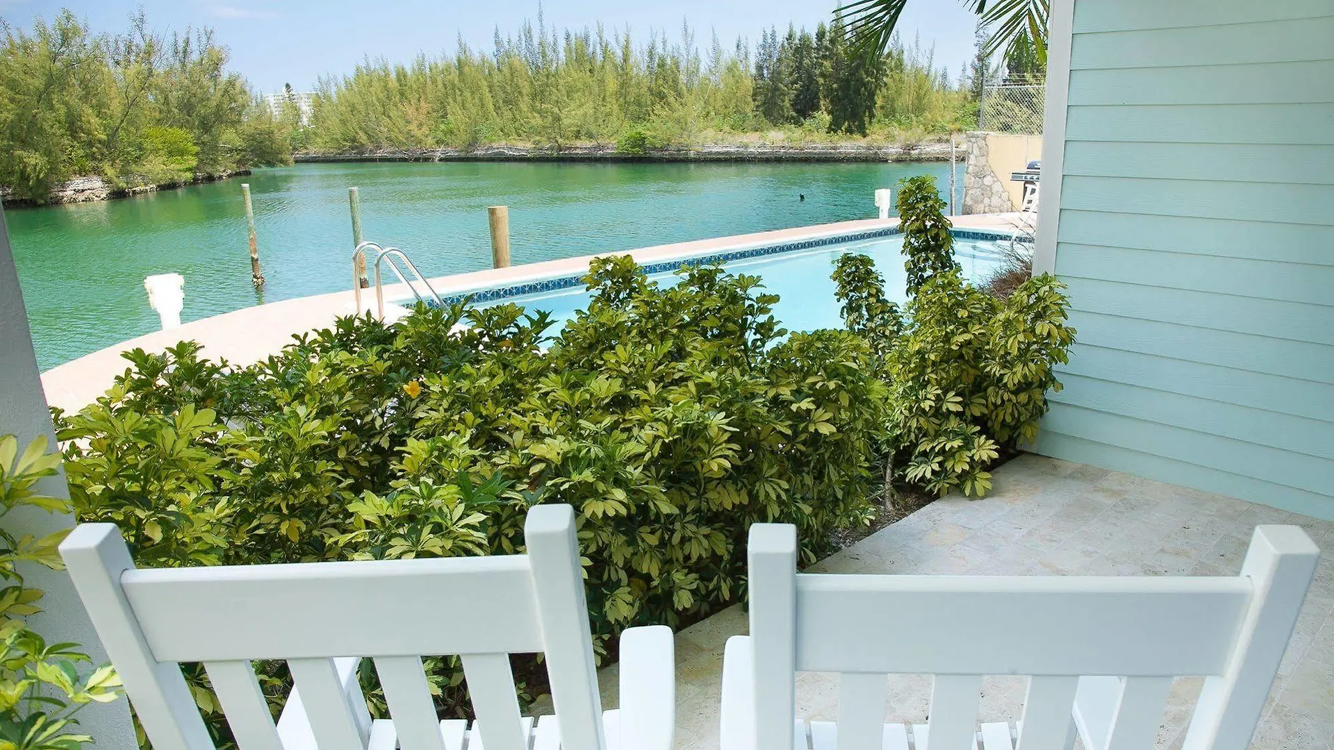 Вилла Dolphin Cove (Adults Only) Фрипорт-Сити 0*,